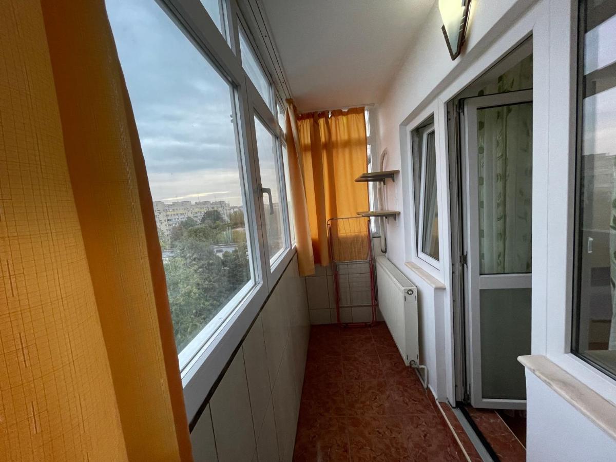 Appartement Apartament Magnolia, Piata Gorjului- Metrou à Bucarest Extérieur photo