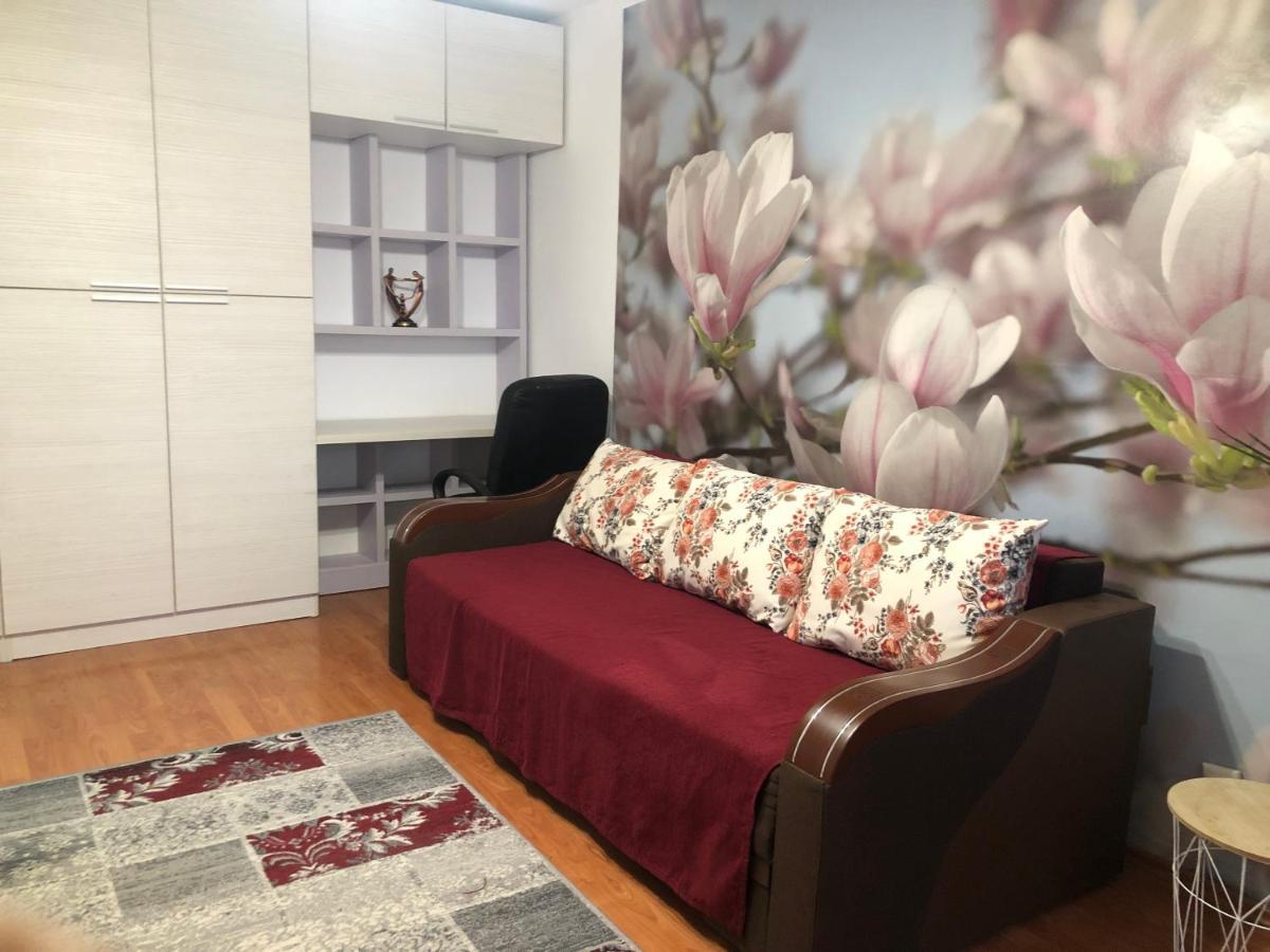 Appartement Apartament Magnolia, Piata Gorjului- Metrou à Bucarest Extérieur photo